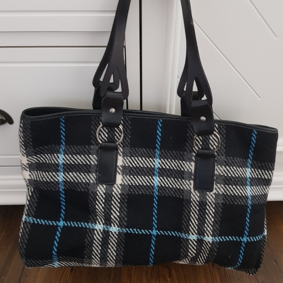 Burberry tote - Picture 7 of 15